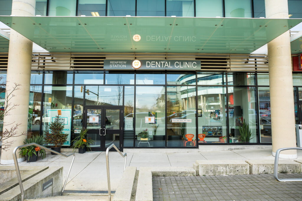 Renfrew Station Dental entrance